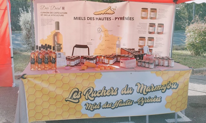 Les ruchers du Marmajou12 - LES RûCHES DE MARMAJOU - Pascale et Marc Lamartic - Miels et produits de la rûche ruches-marmajou@orange.fr 06 63 34 11 02 65500 Nouilhan